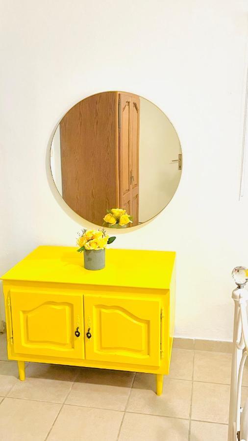 Colorful And Happy Apartment Sukosan - With Parking Esterno foto
