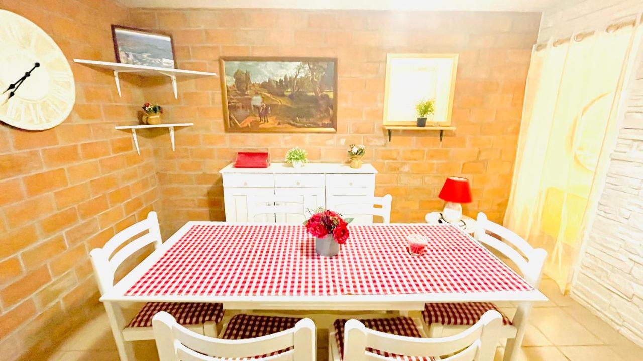 Colorful And Happy Apartment Sukosan - With Parking Esterno foto