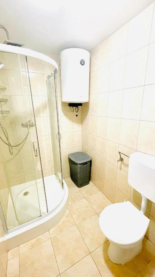 Colorful And Happy Apartment Sukosan - With Parking Esterno foto